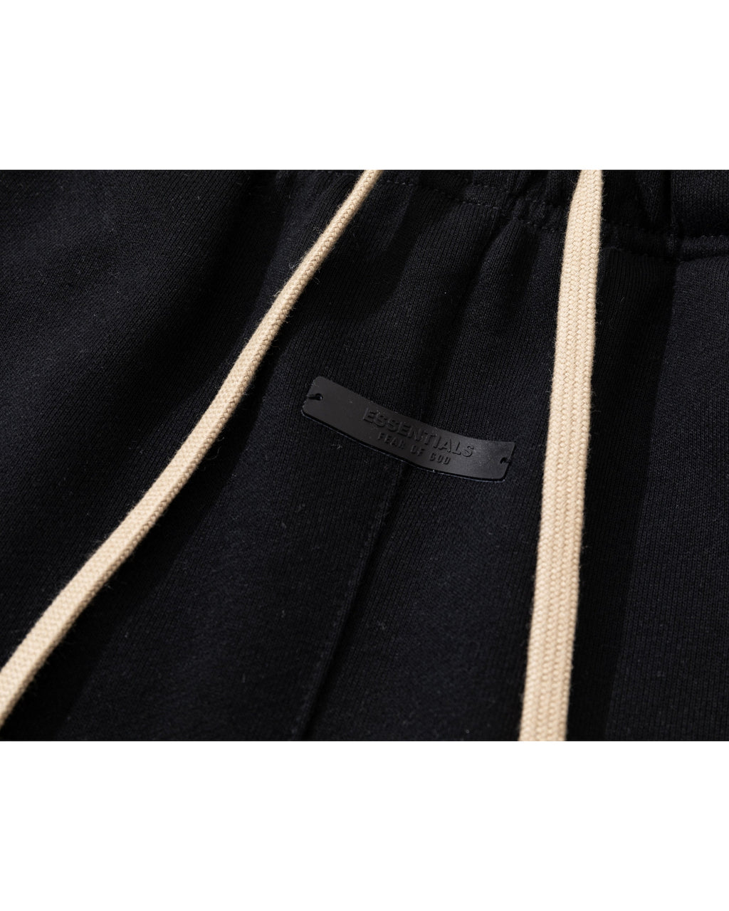 Short Essentials BULLS Noir