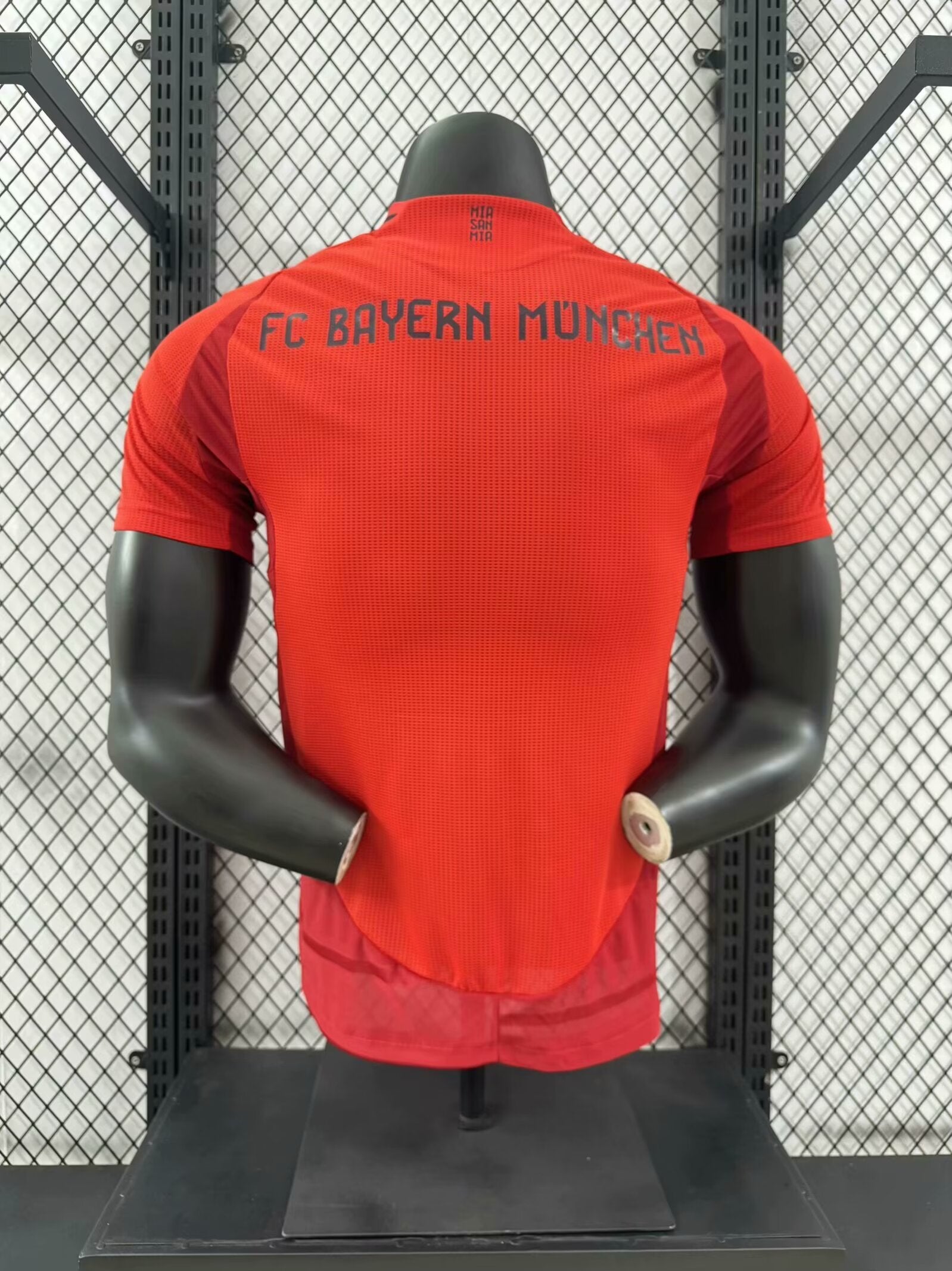 Maillot Domicile FC Bayern Munich 2024-2025