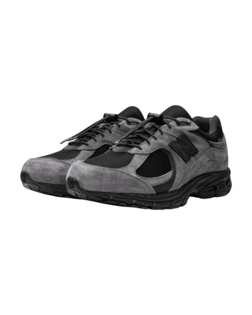 New Balance® 2002R Gore-Tex Charcoal JJJJOUND Plugmarket - plugmarket.fr Sneakers