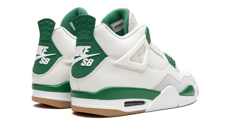 Air Jordan ® 4 Retro SB Pine Green
