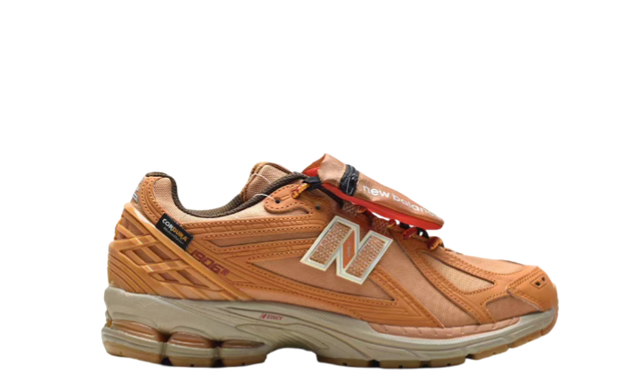 New Balance® 1906d Protection Pack