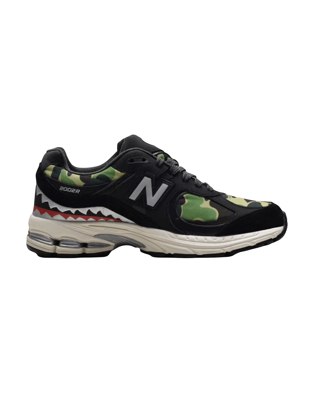 New Balance® x Bape® 2002R Plugmarket - plugmarket.fr Sneakers