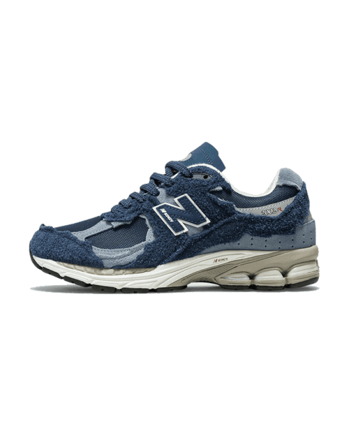 New Balance® 2002R Protection Pack Navy Plugmarket - plugmarket.fr Sneakers