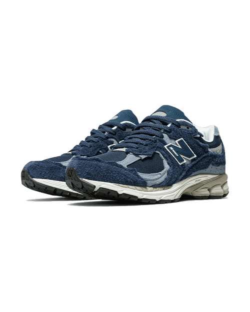 New Balance® 2002R Protection Pack Navy Plugmarket - plugmarket.fr Sneakers