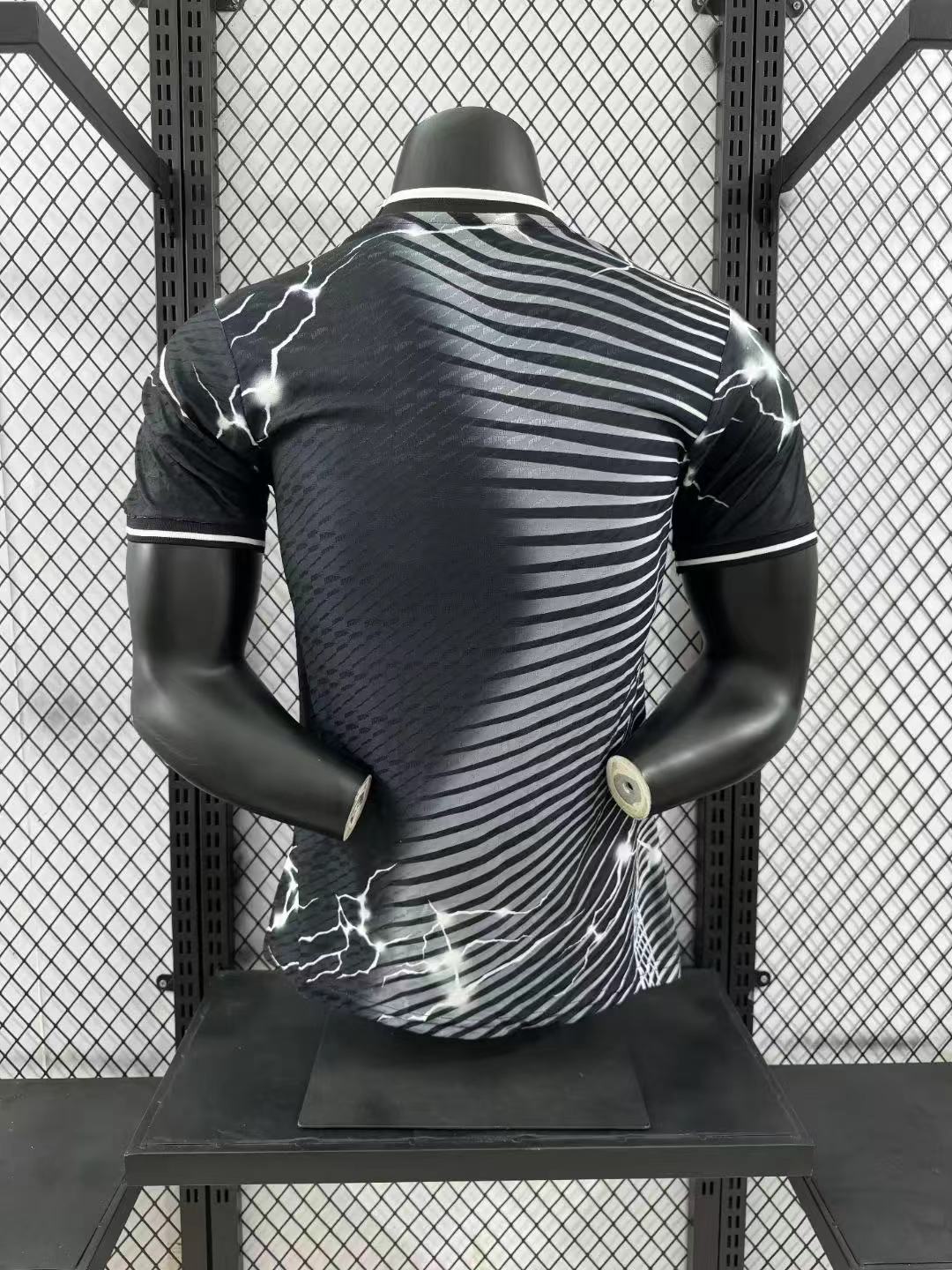 Maillot Concept Real Madrid Panthère