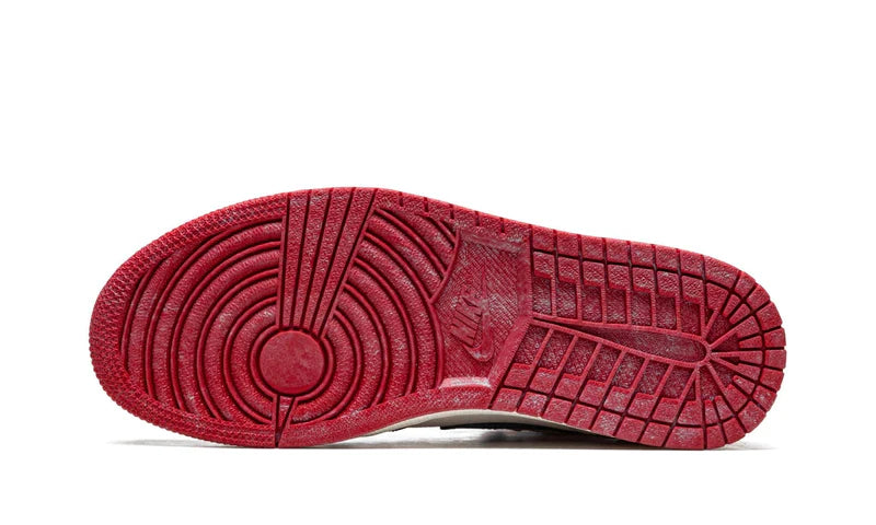 Air Jordan ® 1 High Chicago Lost And Found