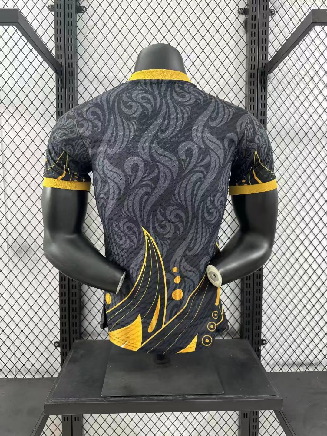 Maillot Concept Real Madrid Loup