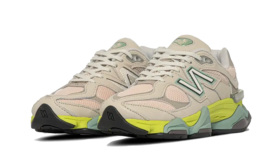 New Balance® 9060 Moonbeam Vintage Rose