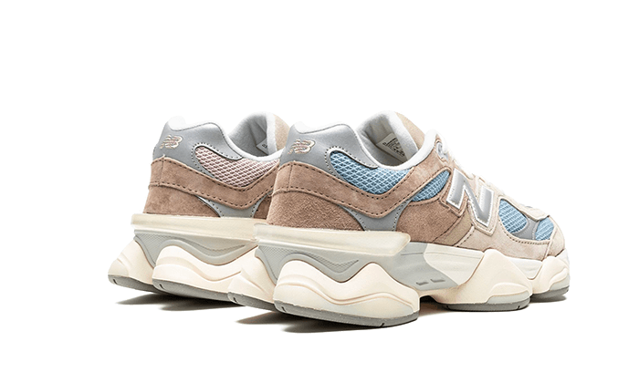 New Balance® 9060 Mushroom Auluminium