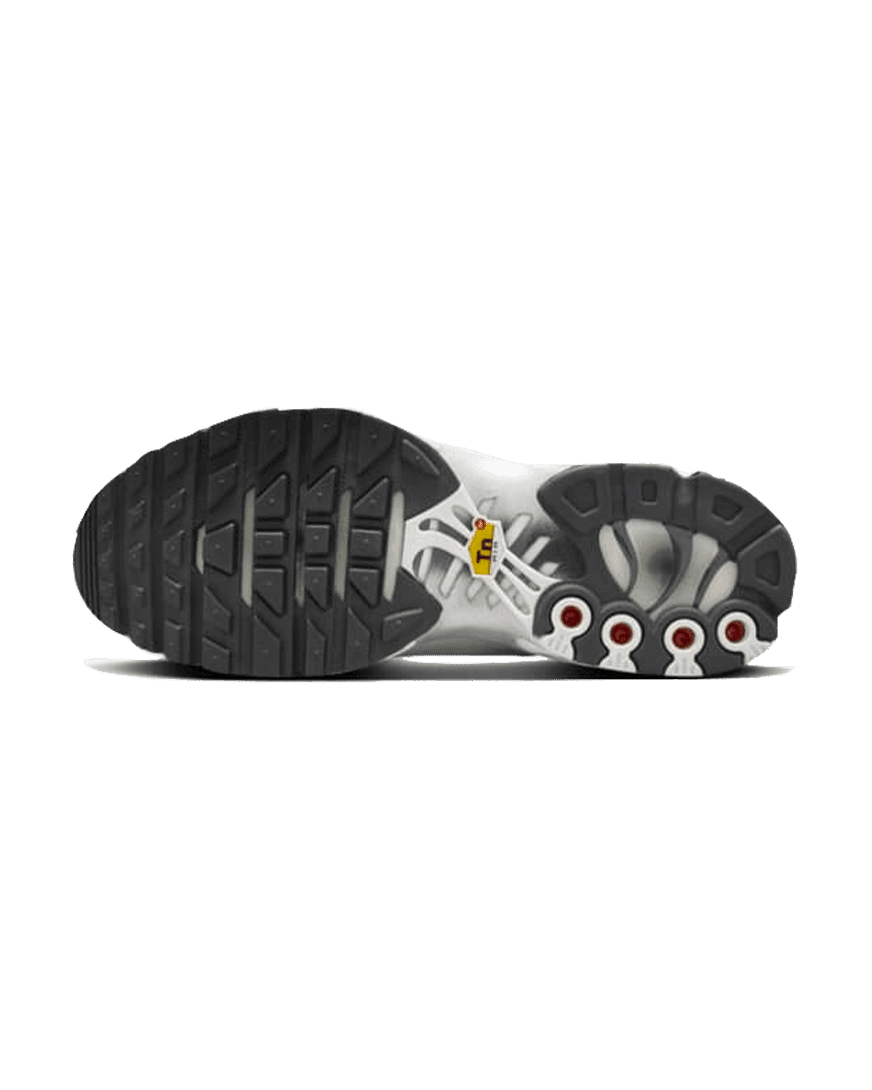 Nike® Air Max Plus Reflective Platinum Plugmarket - plugmarket.fr Sneakers