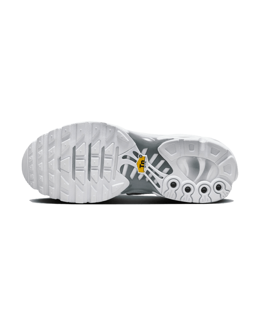 Nike® Air Max Plus White Metallic Silver Plugmarket - plugmarket.fr Sneakers